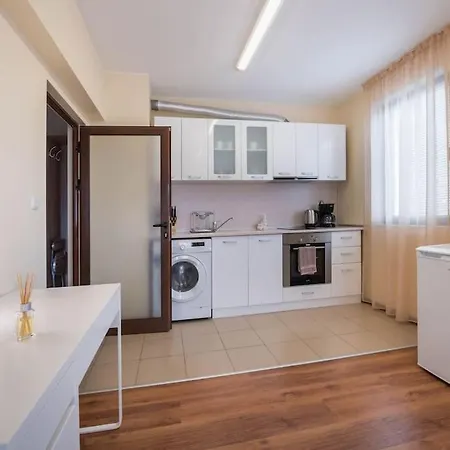 Apartment Serenity Warna