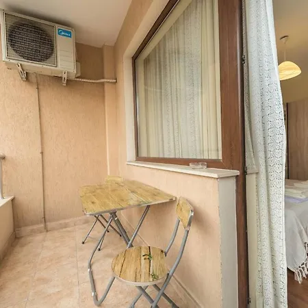 Apartment Serenity Warna